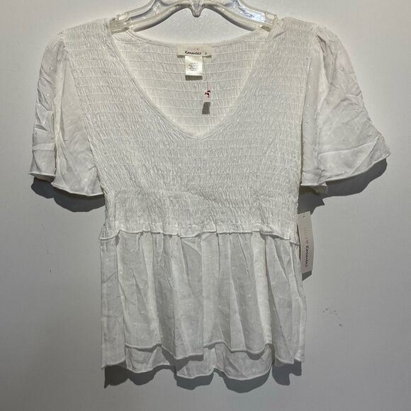 Urban Romantics Women's White V-Neck Smocked Short Sleeve Blouse Small NWT - Picture 1 of 10
